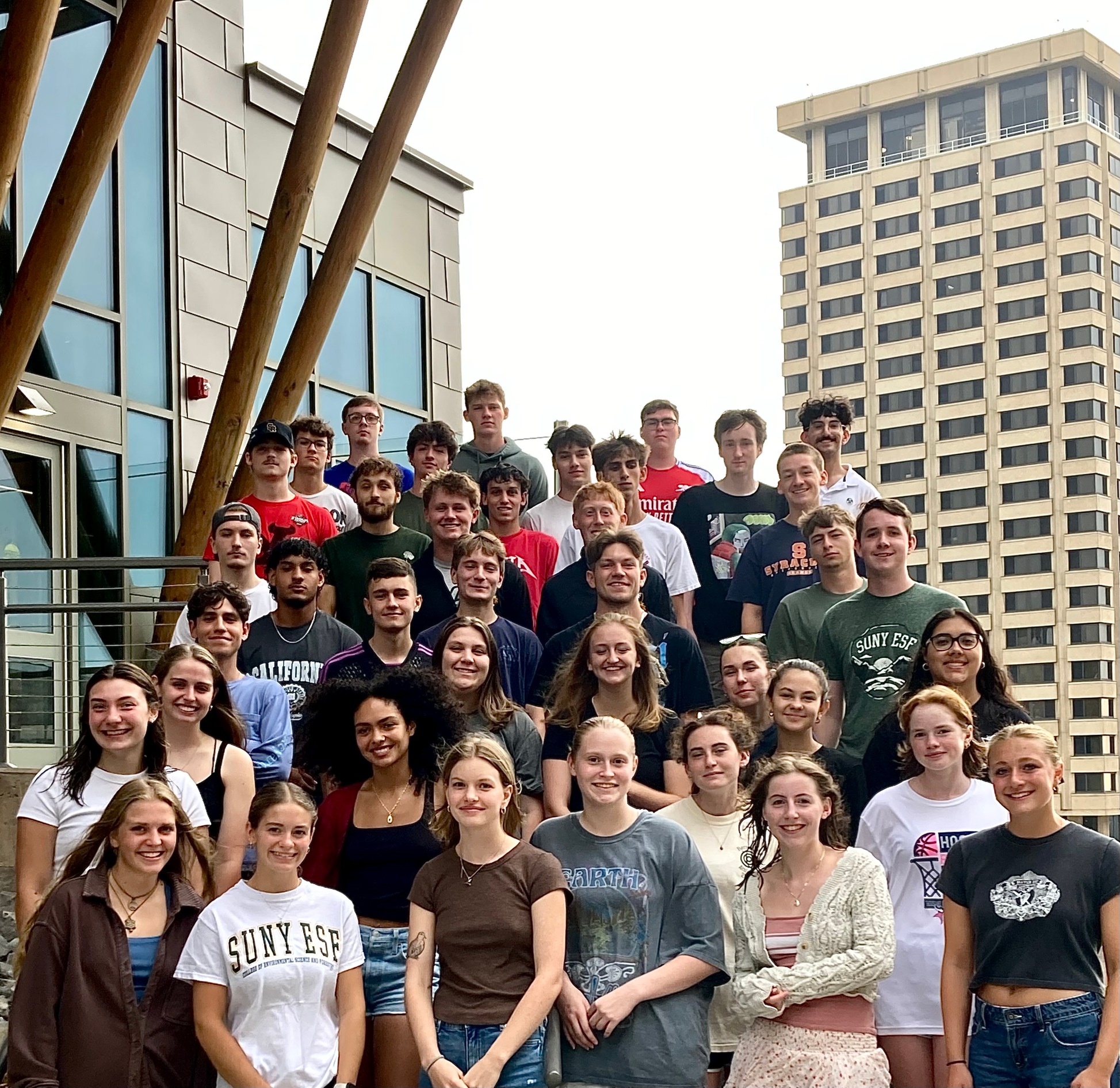 2024-25 men's and women's esf soccer teams